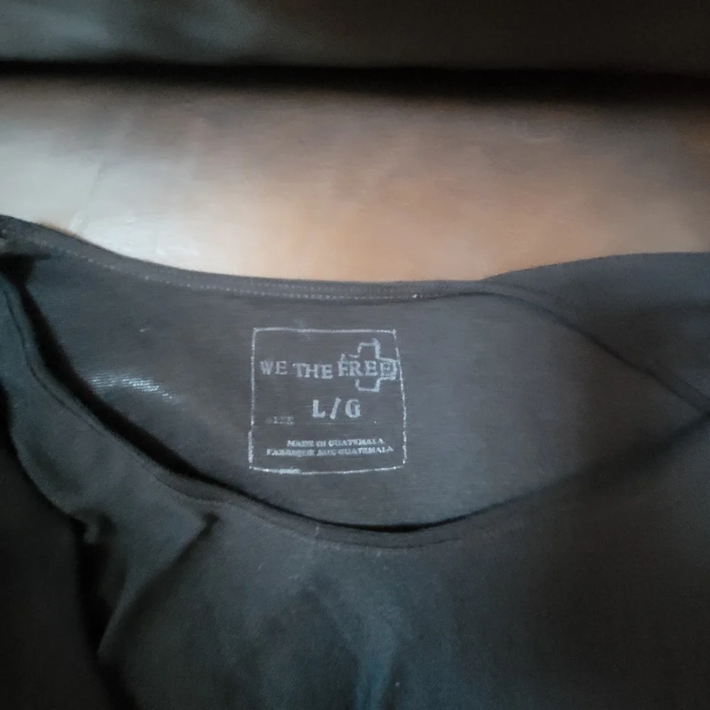 💰⏳️Free People Unique Sheer Drapey Top Size Large NWT DEFECT